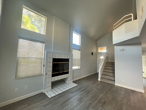 4th image of 6977 Rodling Dr Unit F