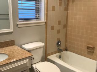 4915 56th St #M, Lubbock, TX 79414