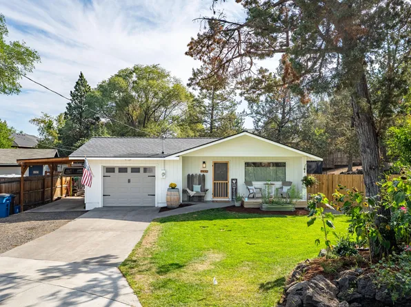 1932 SW Curry Ct, Redmond, OR 97756