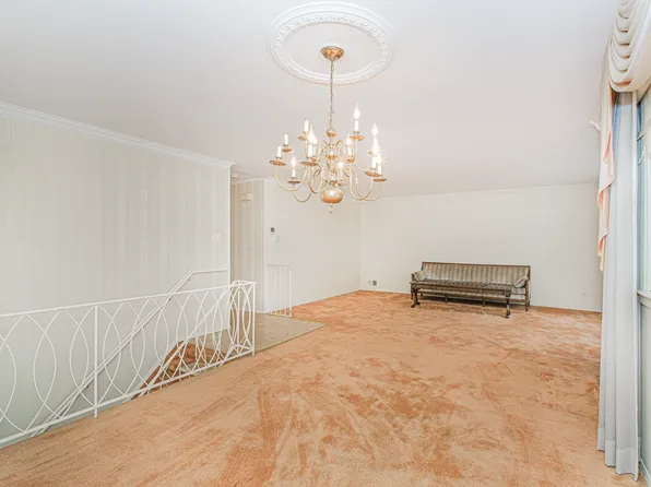 16 Bowling Green Place image 22 of 28