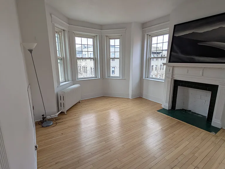 5 Spofford Rd #16 — Photo 3