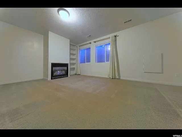 386 W 500 N — Photo 20