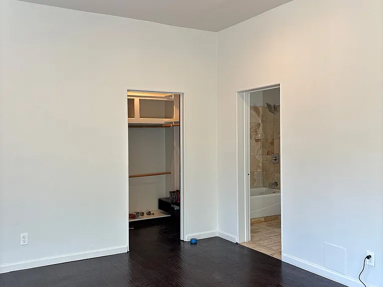 3845 Sycamore St — Photo 4