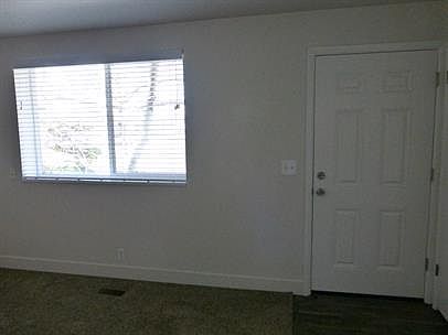 5th image of 2103-2117 E 3300 S #10999296