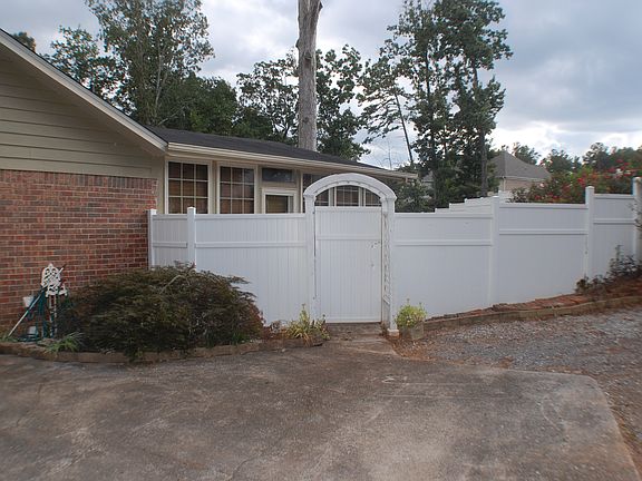 3rd image of 1243 Wind Hill Ln SW
