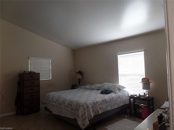 5th image of 1411 Flora Ave N