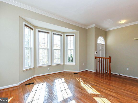 2nd image of 9143 Carriage House Ln Unit 22