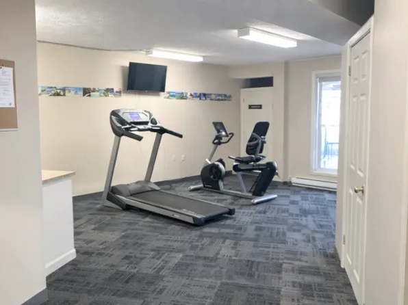 Woodbury Green, 110 McKnight St #1531017, Fredericton, NB E3A 9G4
