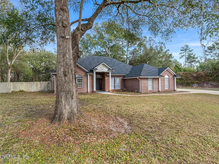 12568 Hunters Branch Way — Photo 2