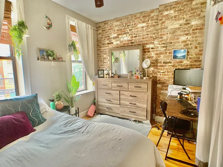 314 Monroe St #3 — Photo 6