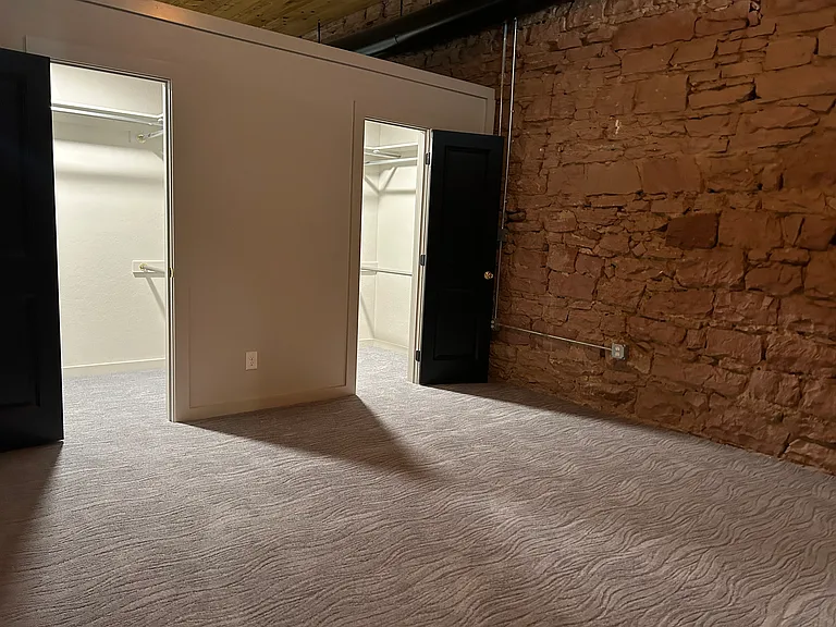 827 W Main St #1 — Photo 9