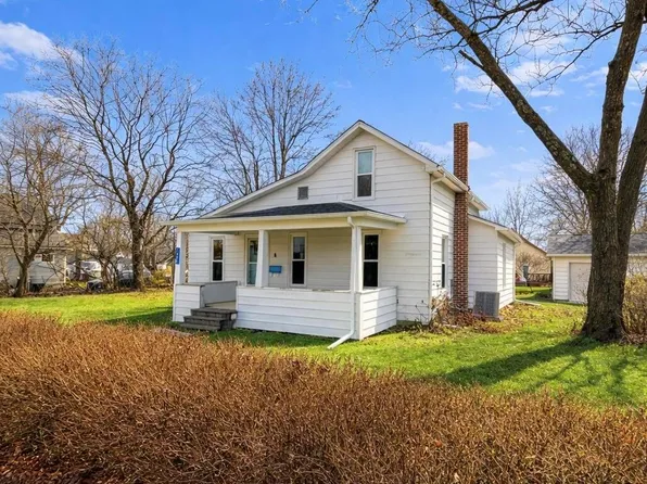 107 E John St, Durand, MI 48429