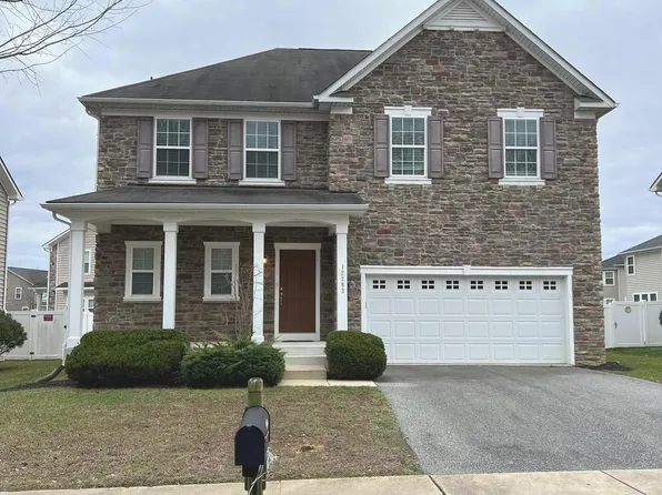 12263 Goldstone Ct, Waldorf, MD 20601