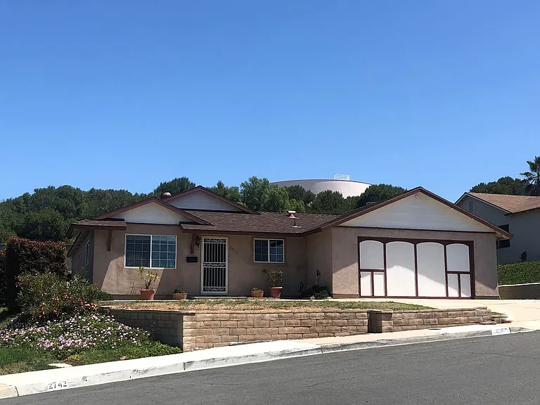 2750 Dahlia Ave — Photo 15