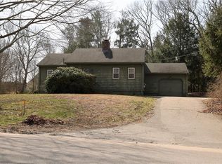 11 Old Post Rd, Westerly, RI 02891