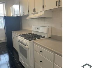 273 Etna St #2, Brooklyn, NY 11208