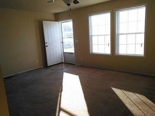 2nd image of 28484 Oakwood Ave