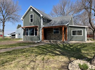 409 Locust St, Bellwood, NE 68624