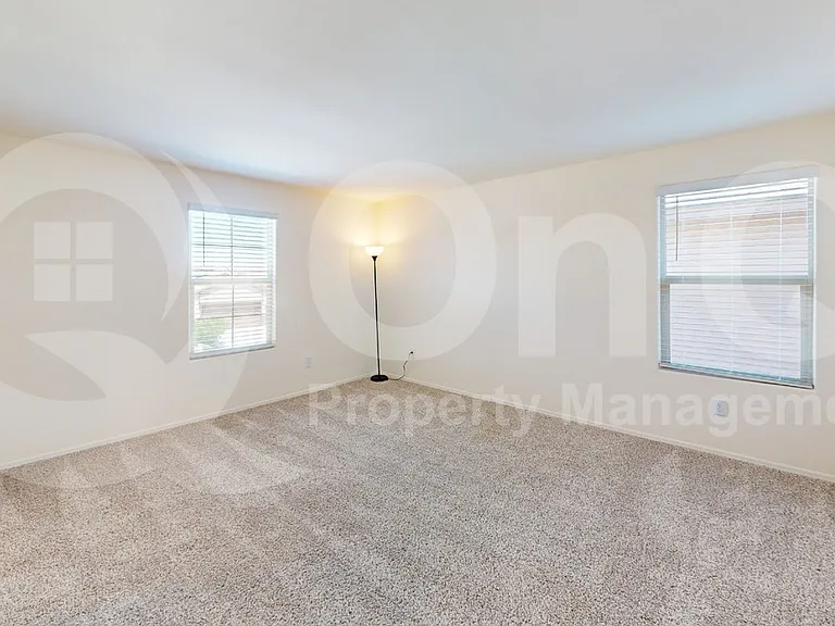 947 S Paseo — Photo 14