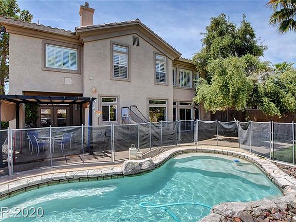 2nd image of 8894 Las Montanas Ave