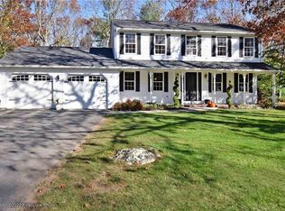 5 Tamarack Trl, Coventry, RI 02816