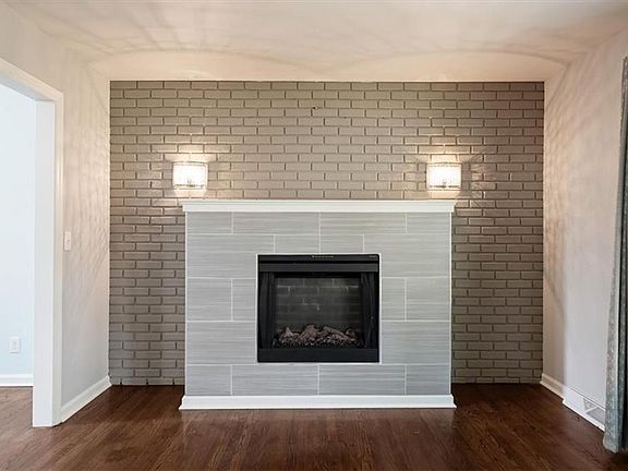 5th image of 9004 Belleview Ave
