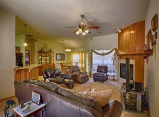 128 Loyd Ln Moore, Oklahoma, OK 73120