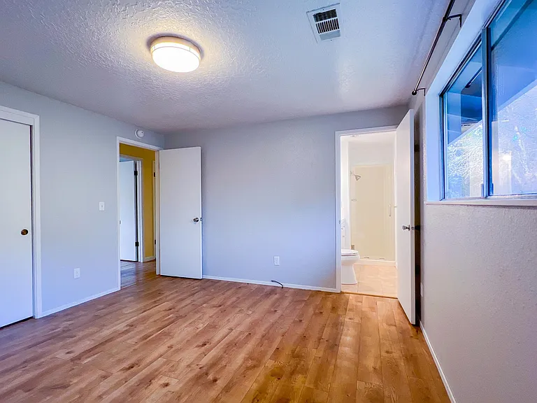 1725 Camellia Dr — Photo 15