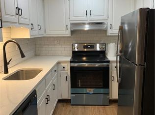 2 Countryside Ln #3, Middletown, CT 06457