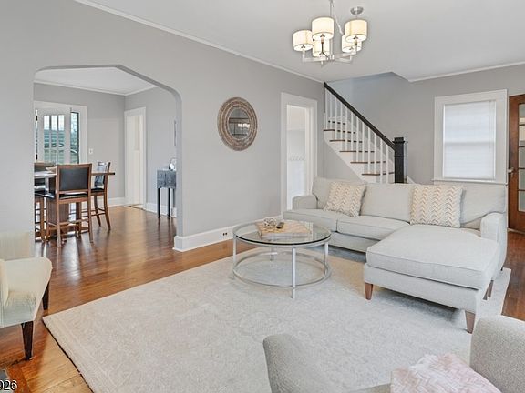 5th image of 52 Morningside Rd
