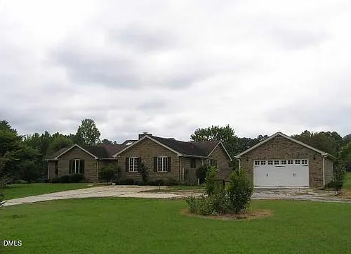 7925 Ragan Rd Photo 1