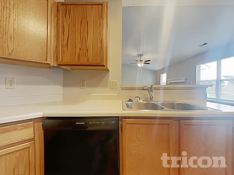 774 Appaloosa Dr — Photo 4