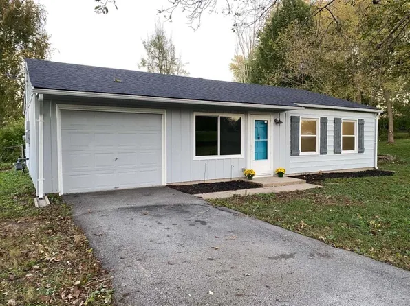3004 Arrowhead Dr, Lexington, KY 40503