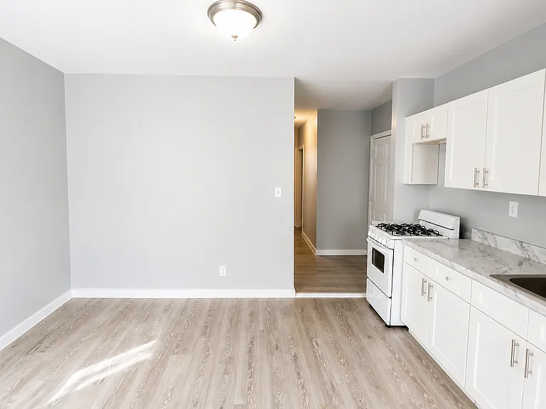 198 Parker St #2AA — Photo 2