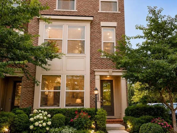 23387 Epperson Sq, Ashburn, VA 20148