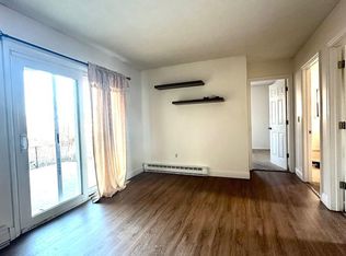 151 W Granada Ave, Hershey, PA 17033