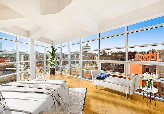 4th image of 117 7th Ave S #5C