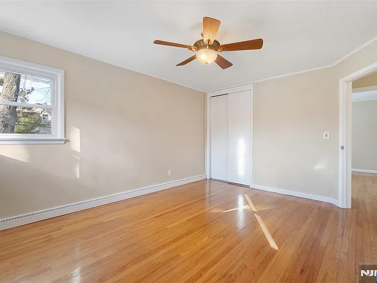 75 Cypress Rd — Photo 21