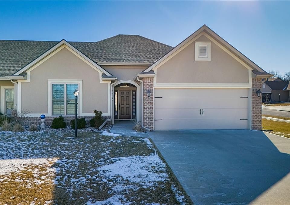 1st image of 4905 Stonebridge Dr W