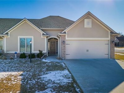 4905 Stonebridge Dr W, Saint Joseph, MO, 64505