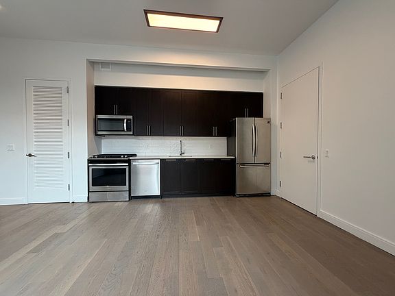 2nd image of 15211 89th Ave APT 701