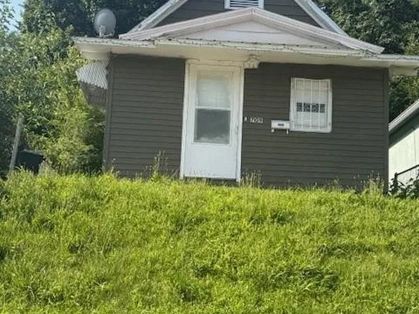 709 Tenny Ave, Kansas City, KS 66101