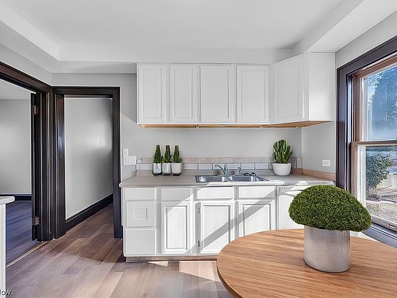 kitchen virtually staged