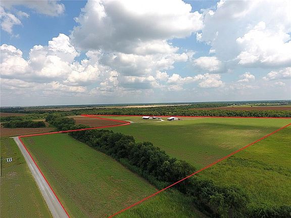3rd image of 840 County Road 2148