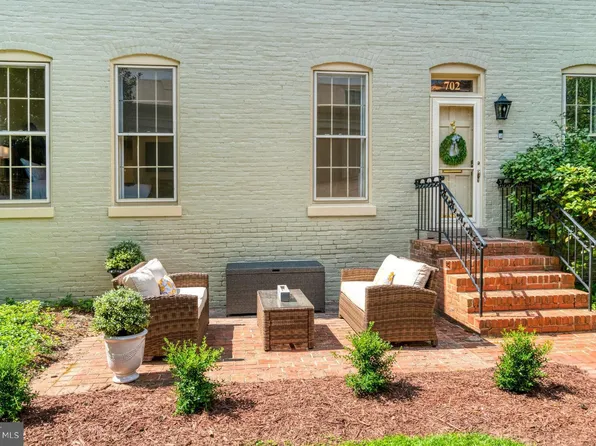 702 Prince St ##2, Alexandria, VA 22314