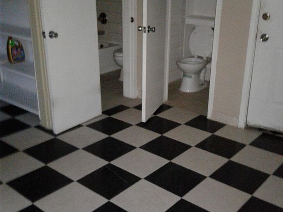 3rd image of 2202 Hutchins St APT C