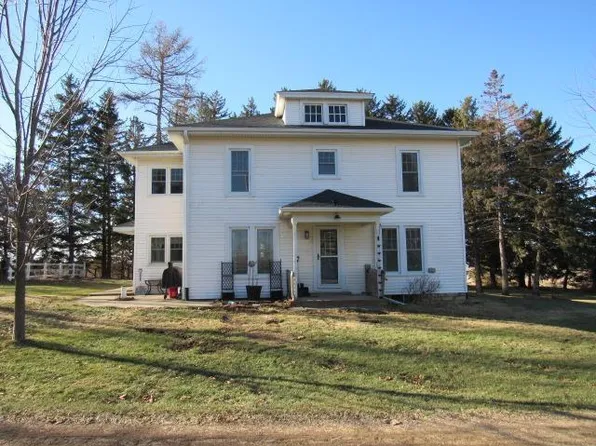 13619 170th St, Monticello, IA 52310