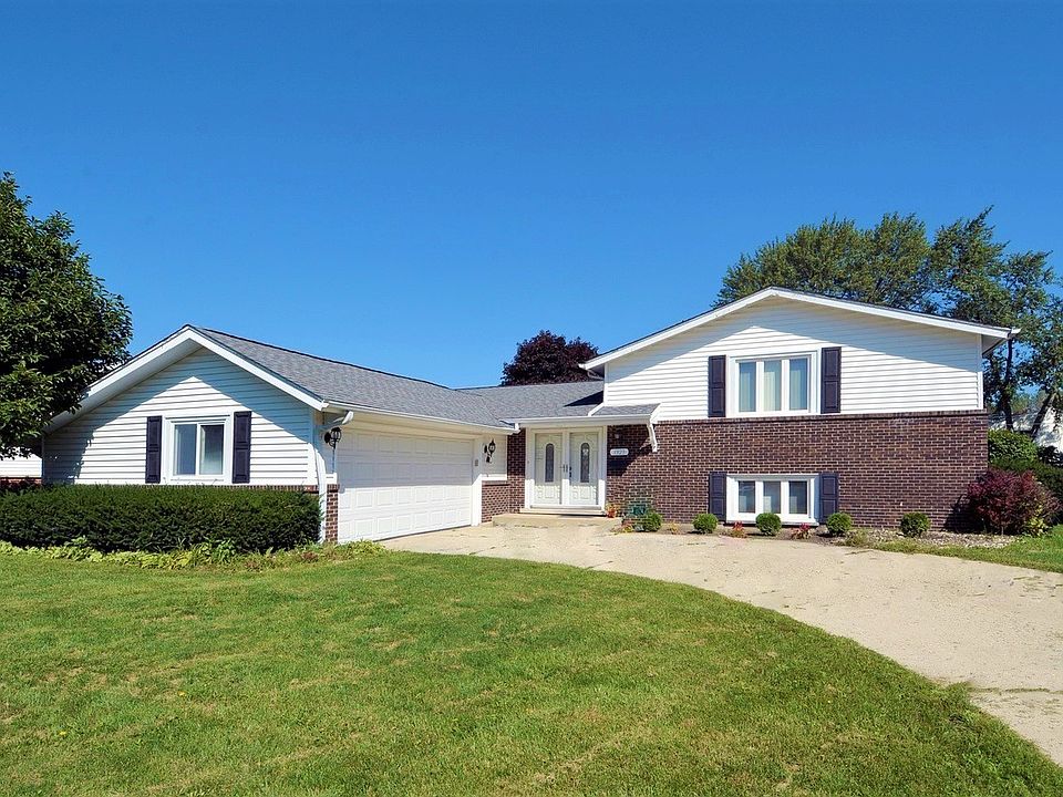 1st image of 1923 N Shenandoah Dr