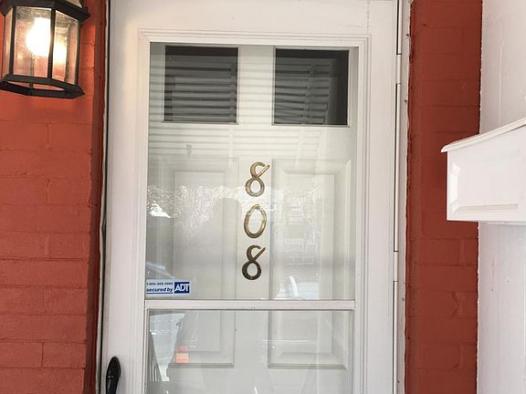 2nd image of 808 N Dupont St