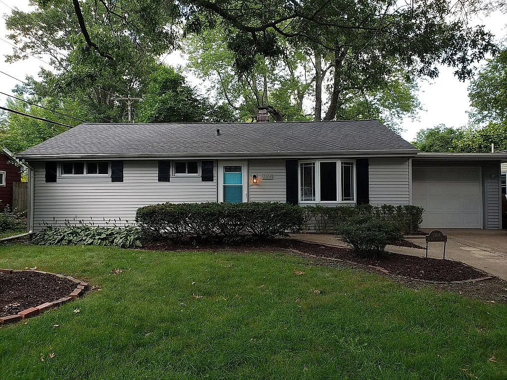 1304 S Western Ave photo 1
